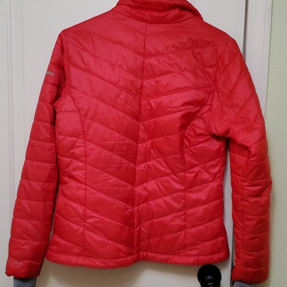 Coat - Picture 6 of 6